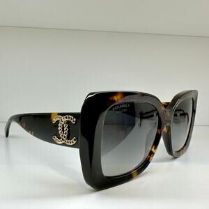 New CHANEL Sunglasses